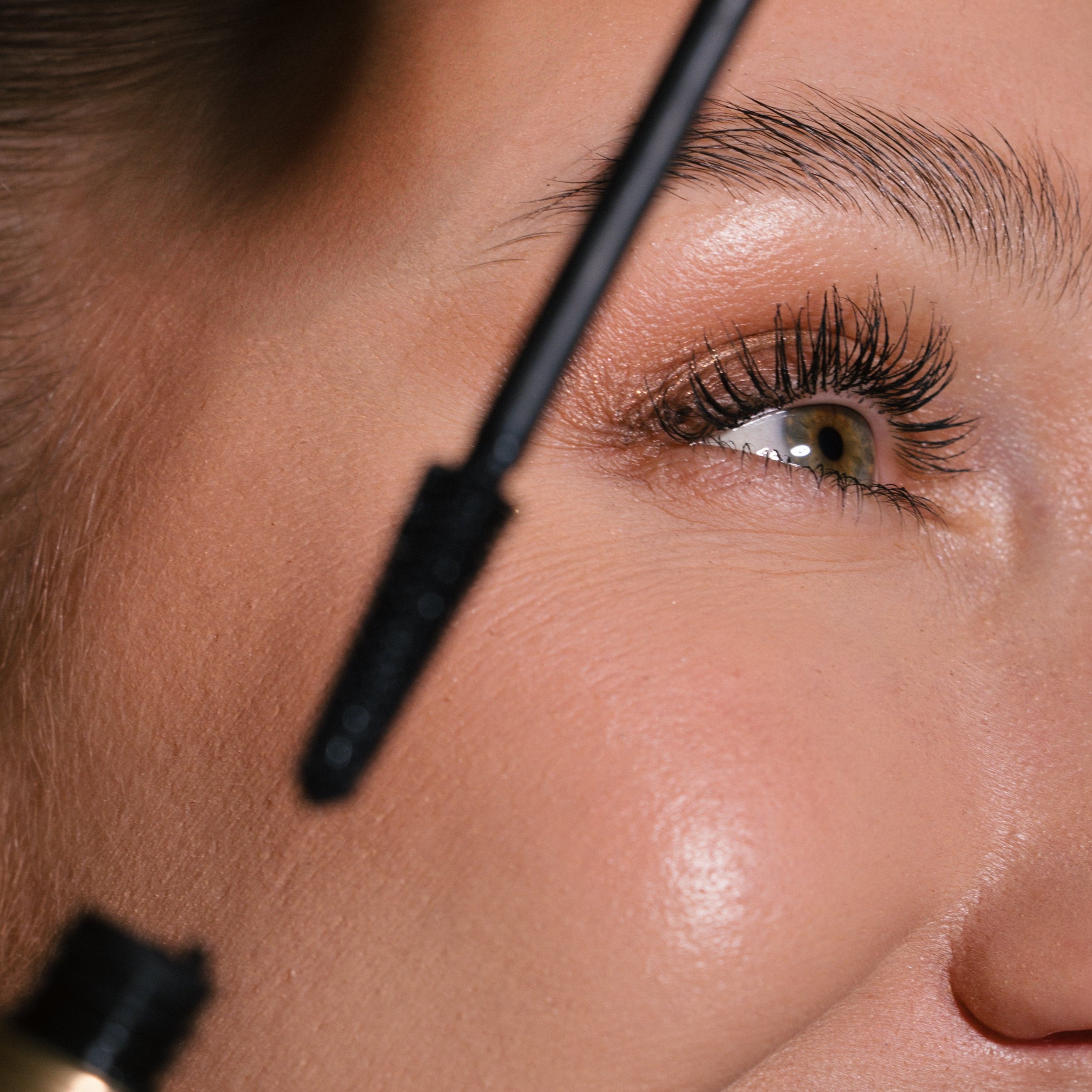 Eco By Sonya Mitzi Mascara clean formulated eye makeup on eye - Eco By Sonya USA